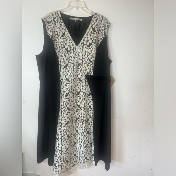 RACHEL RACHEL ROY OCTOBER BLACK‎ CURVEY COLLECTION DRESS SIZE AND 24W - Picture 1 of 8
